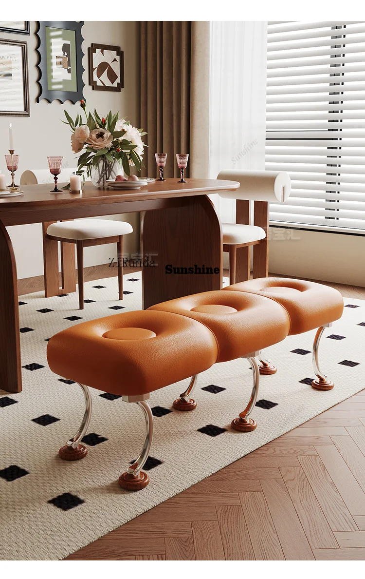 Retro shoe changing stool entr - Luxury Bags Entry recension och pris