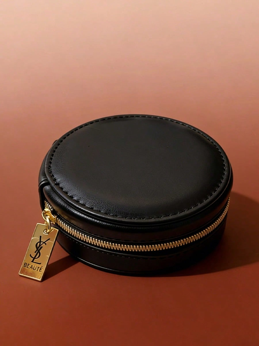 YSL Black Round Multifunctiona - Luxury Bags Storage recension och pris