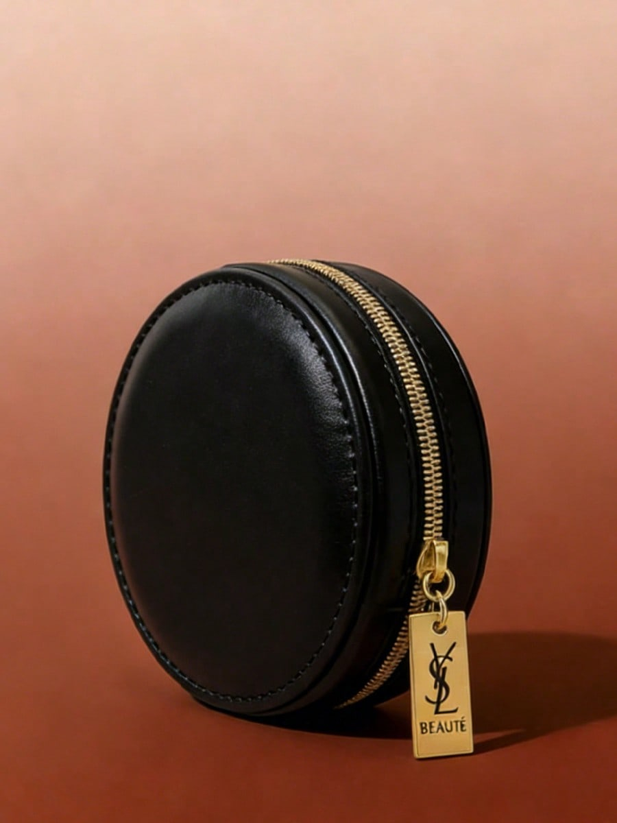YSL Black Round Multifunctiona - Luxury Bags Storage recension och pris