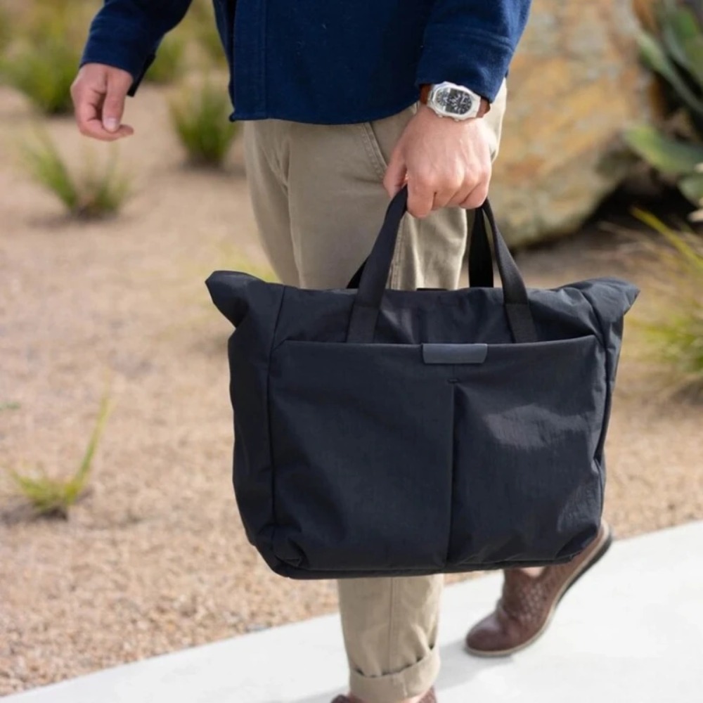 Luxury Tokyo Messenger Bag 14L - Luxury Bags Tokyo recension och pris