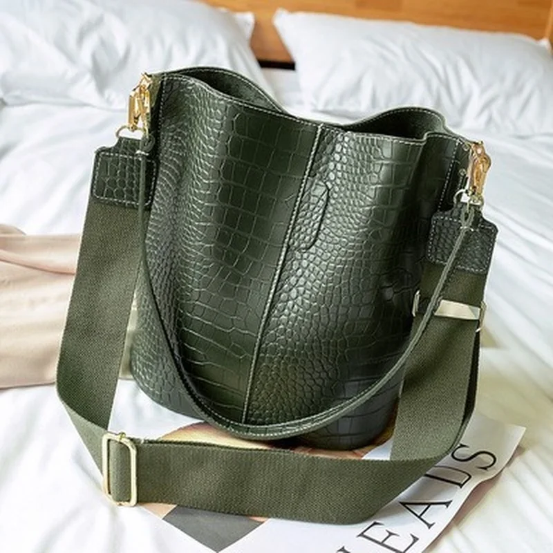 Vintage Leather Stone Pattern  - Key Holder Leather Pouch recension och pris